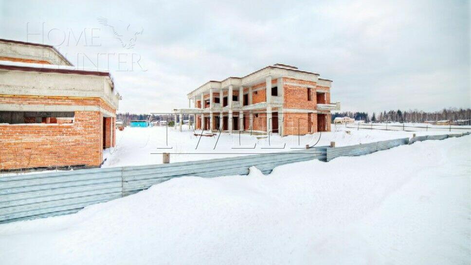 2-этажный коттедж 1 242 м² без отделки