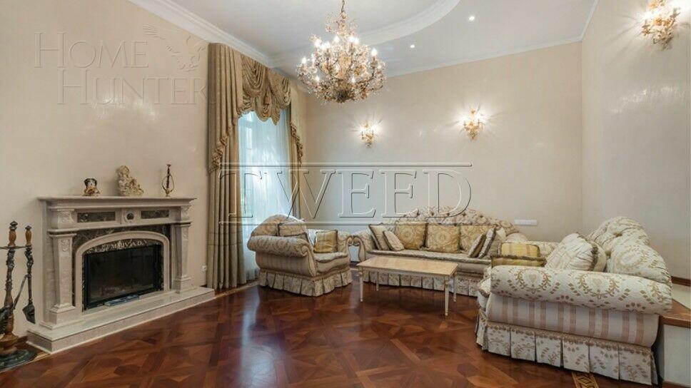 2-этажный коттедж 1 250 м² с отделкой