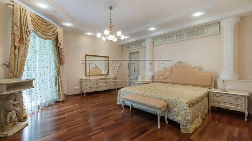 2-этажный коттедж 1 250 м² с отделкой