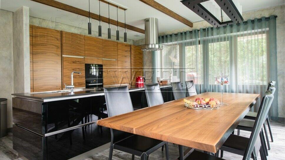 2-этажный коттедж 400 м² с отделкой