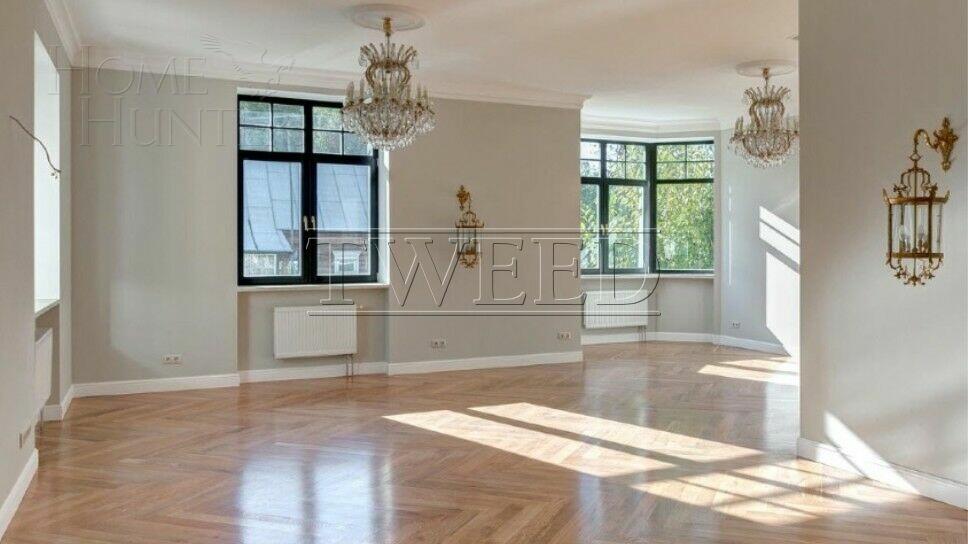 2-этажный коттедж 931.2 м² с отделкой