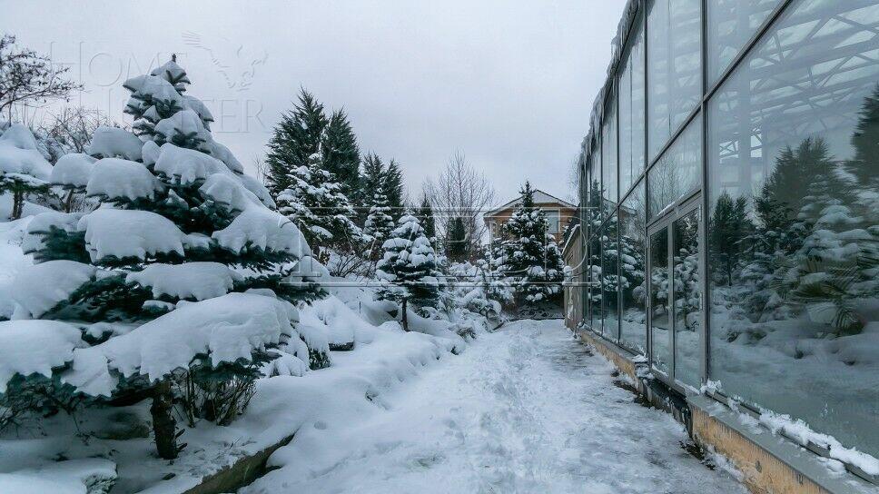 2-этажный коттедж 2 100 м² без отделки