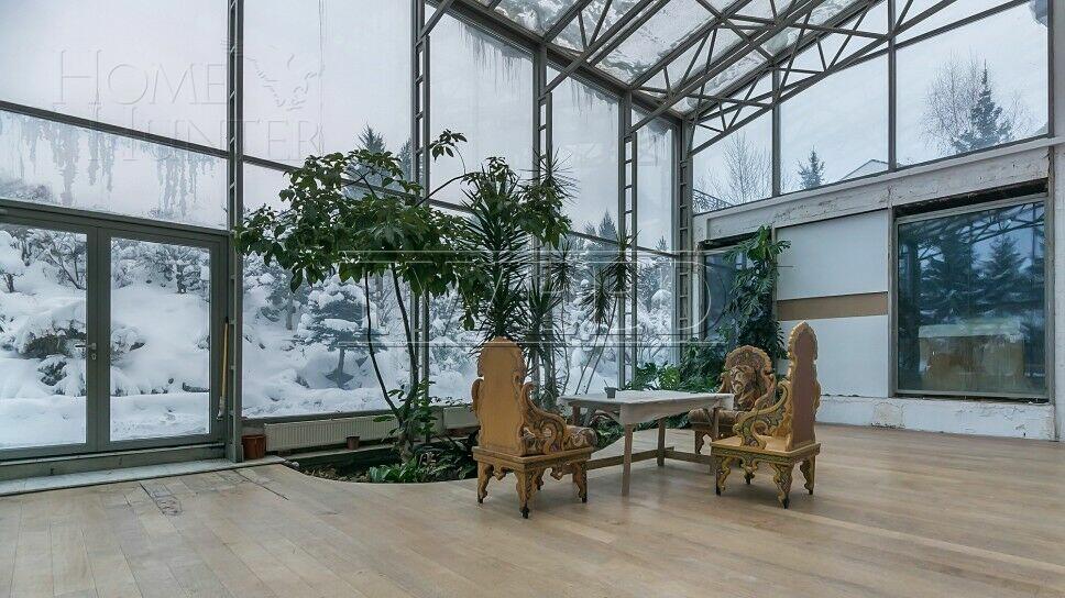 2-этажный коттедж 2 100 м² без отделки