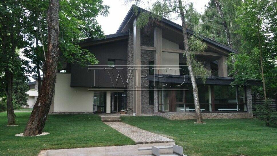 2-этажный коттедж 760 м² без отделки