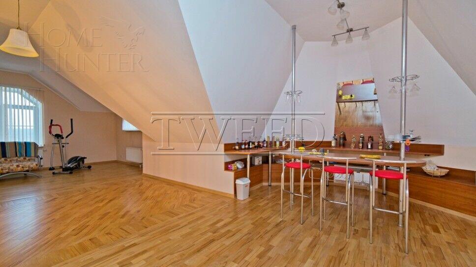 3-этажный коттедж 500 м² с отделкой