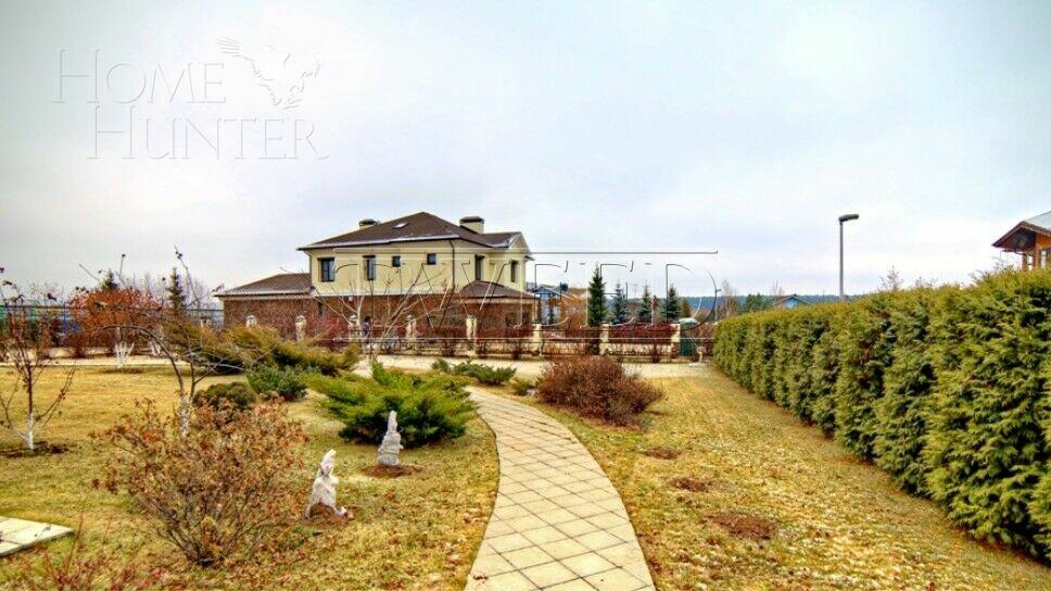 3-этажный коттедж 500 м² с отделкой