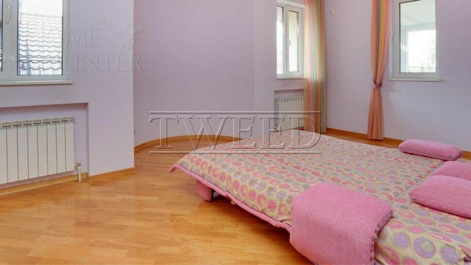 2-этажный коттедж 720 м² с отделкой