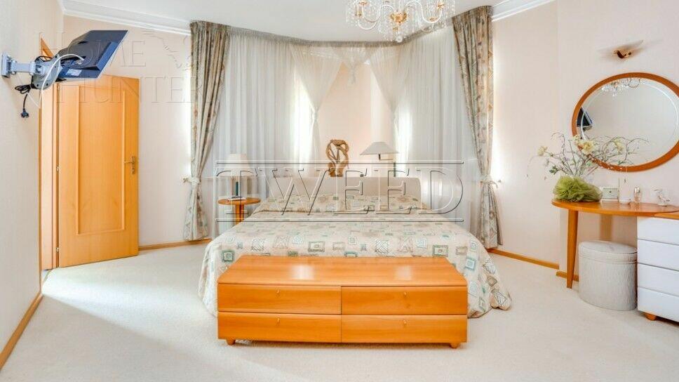 2-этажный коттедж 860 м² с отделкой