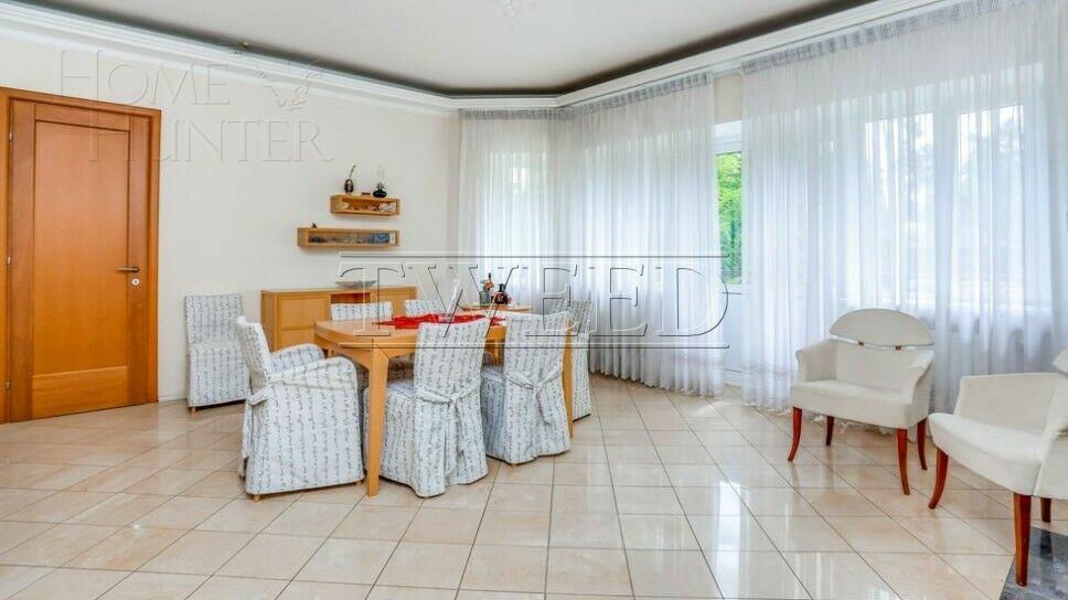 2-этажный коттедж 860 м² с отделкой