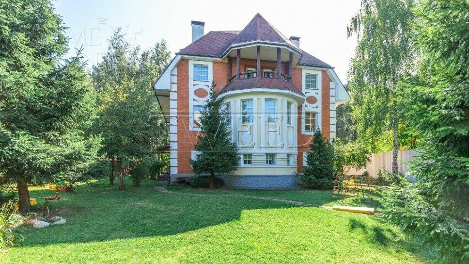 2-этажный коттедж 700 м² с отделкой