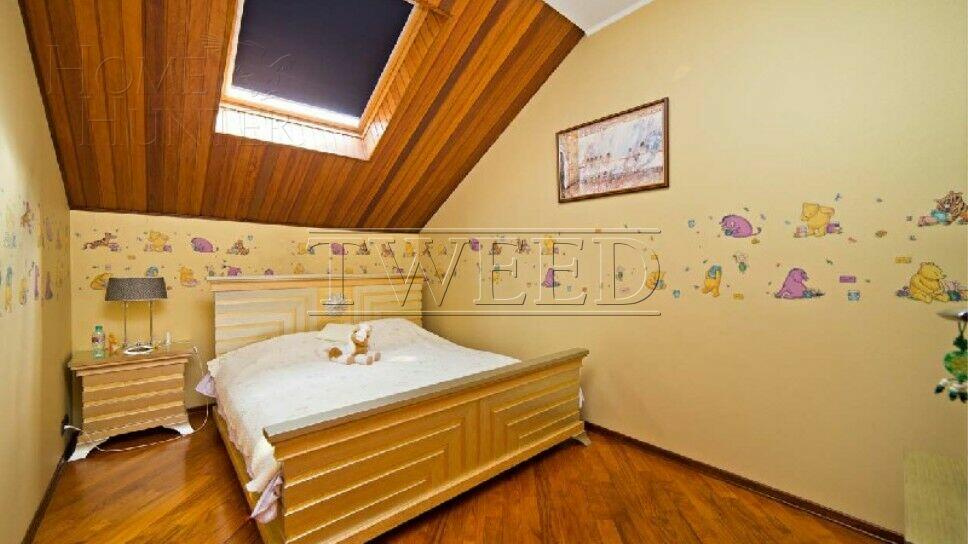 2-этажный коттедж 1 080 м² с отделкой