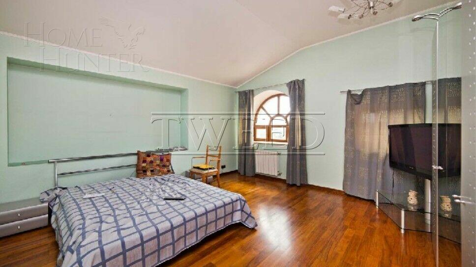 2-этажный коттедж 1 080 м² с отделкой