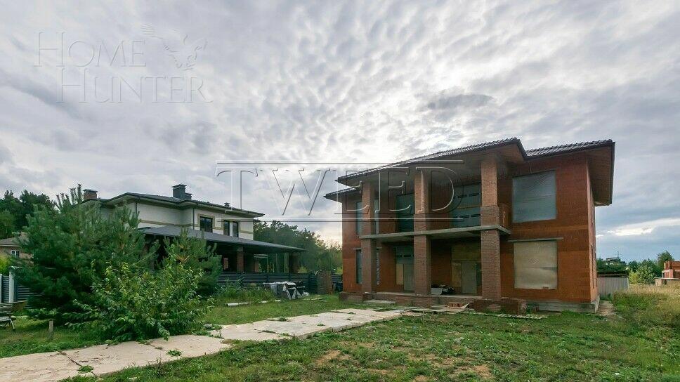 2-этажный коттедж 440 м² без отделки