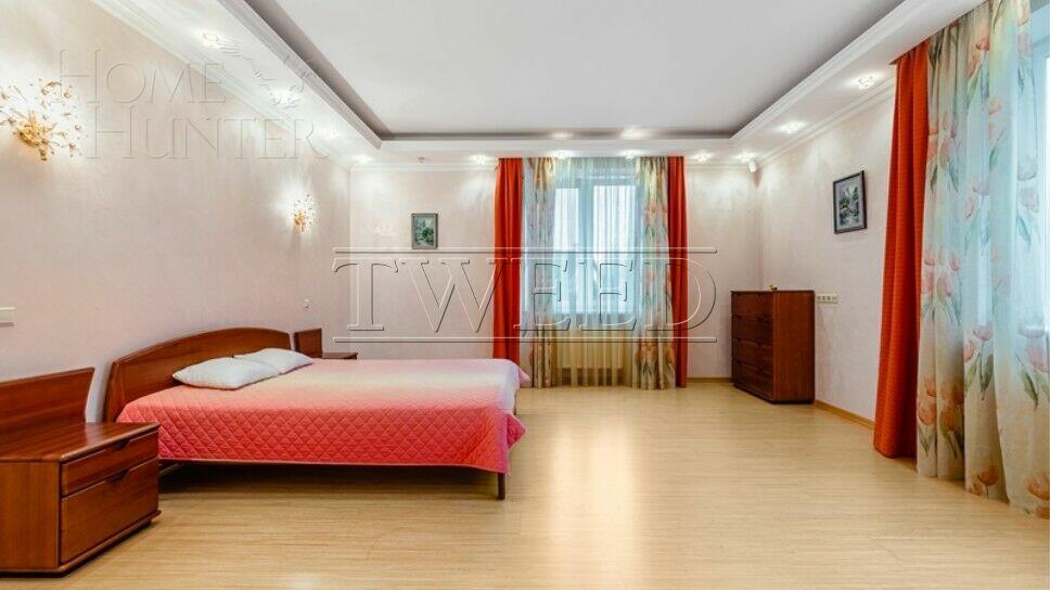 3-этажный коттедж 400 м² с отделкой