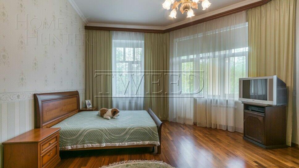 2-этажный коттедж 1 100 м² с отделкой