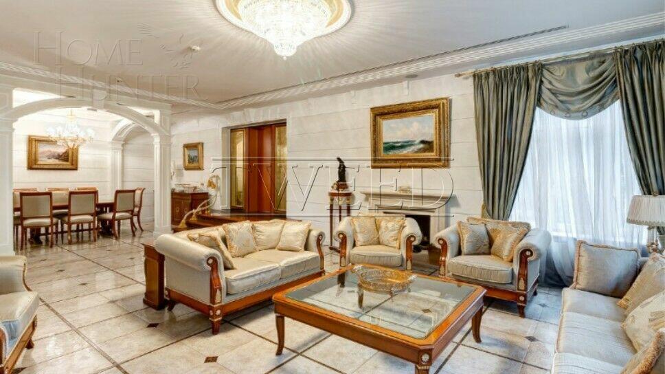 2-этажный коттедж 782.7 м² с отделкой