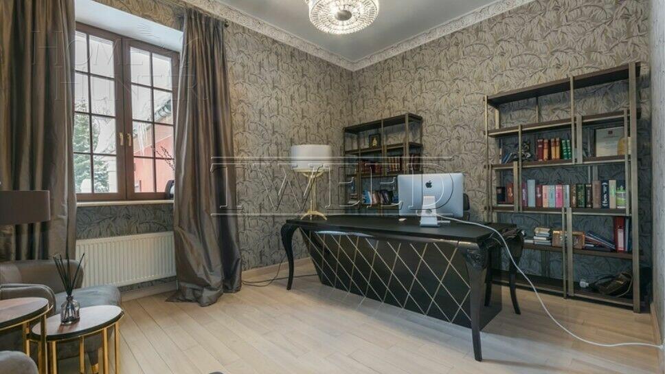 2-этажный коттедж 780 м² с отделкой