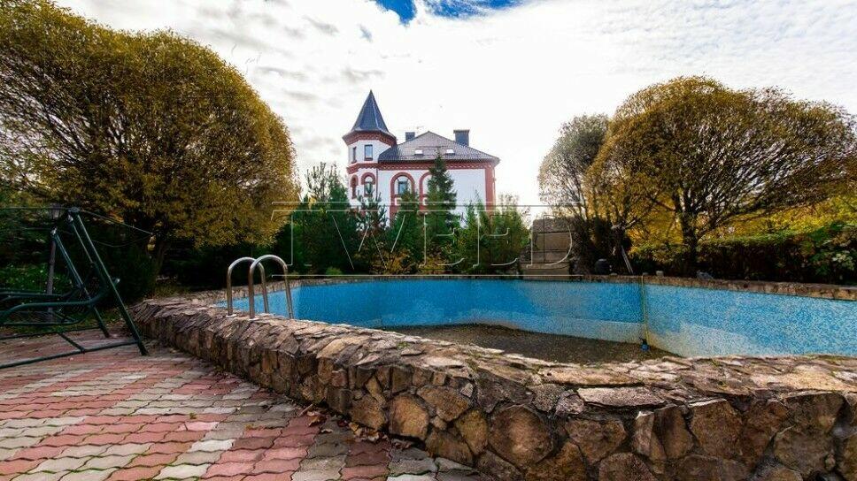 3-этажный коттедж 720 м² с отделкой