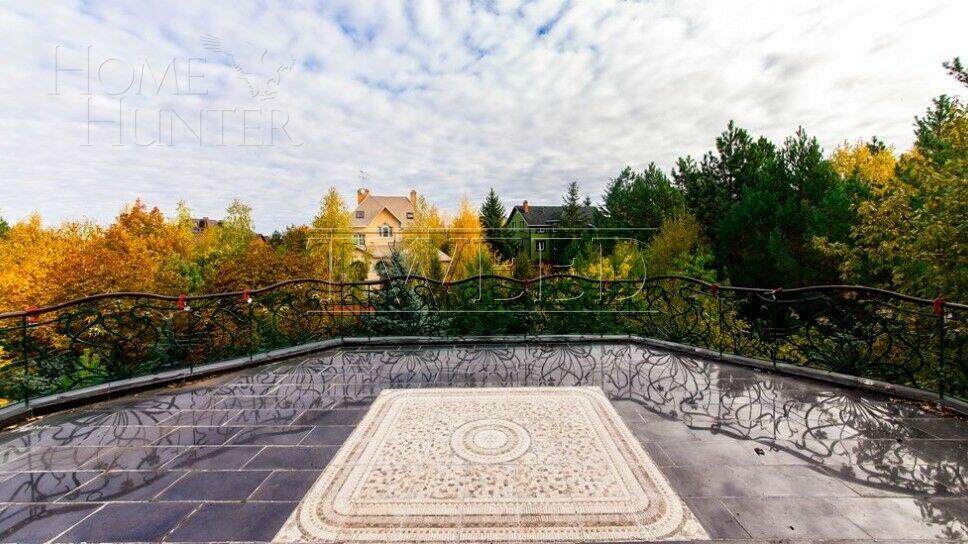 3-этажный коттедж 720 м² с отделкой