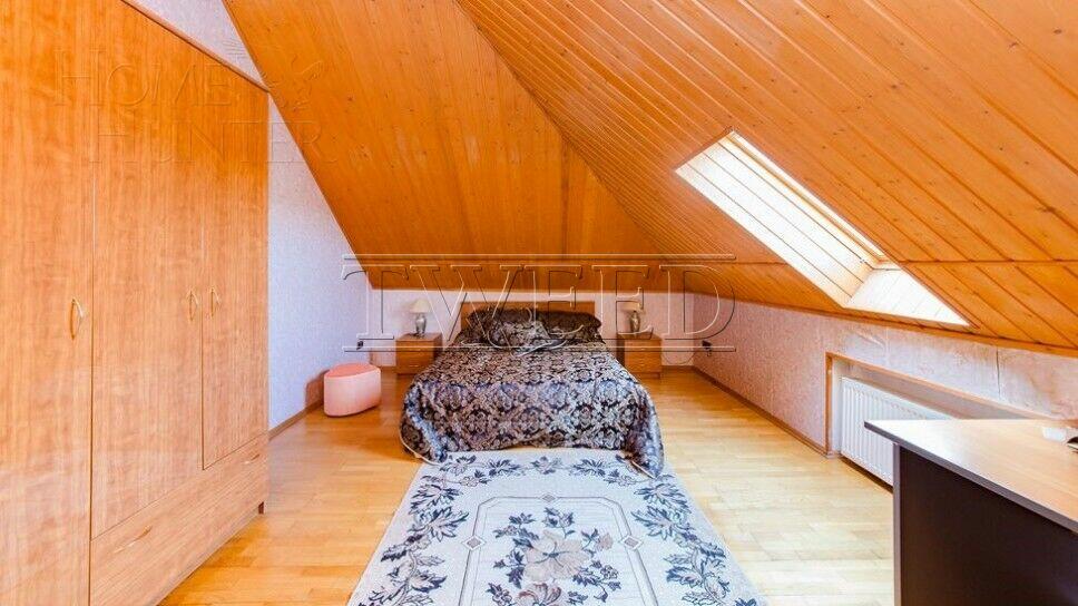 3-этажный коттедж 720 м² с отделкой