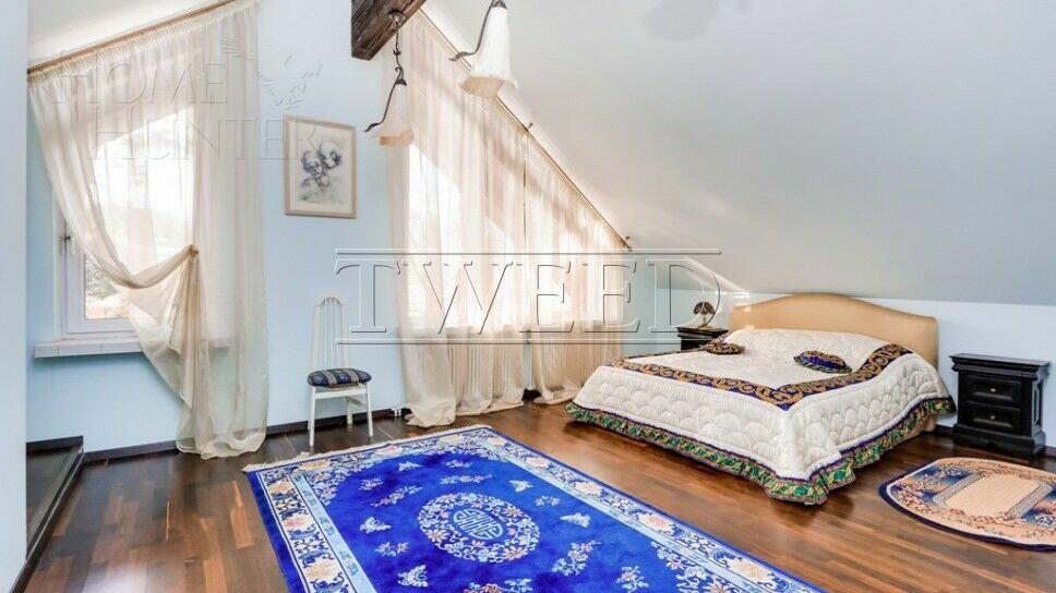 3-этажный коттедж 490 м² с отделкой