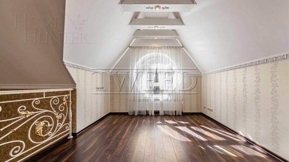 3-этажный коттедж 580 м² с отделкой