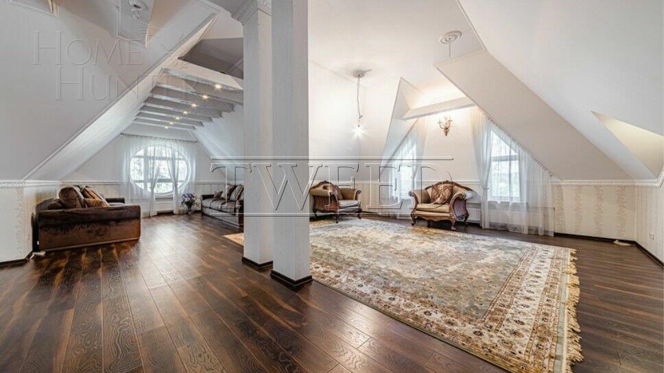 3-этажный коттедж 580 м² с отделкой