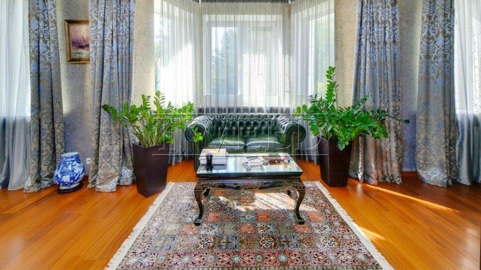 2-этажный коттедж 500 м² с отделкой