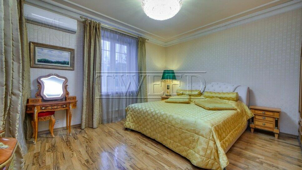 2-этажный коттедж 490 м² с отделкой