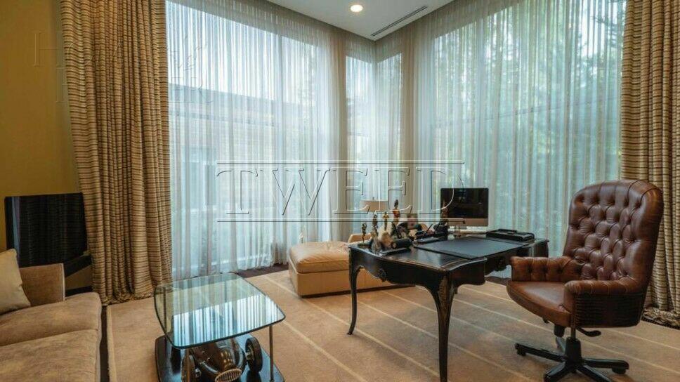 1-этажный коттедж 650 м² с отделкой