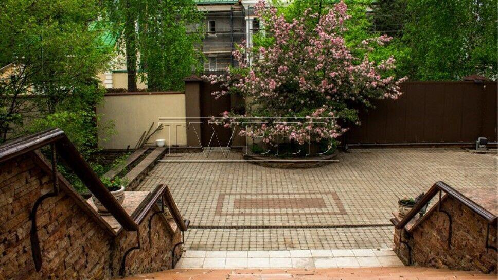 2-этажный коттедж 462 м² с отделкой