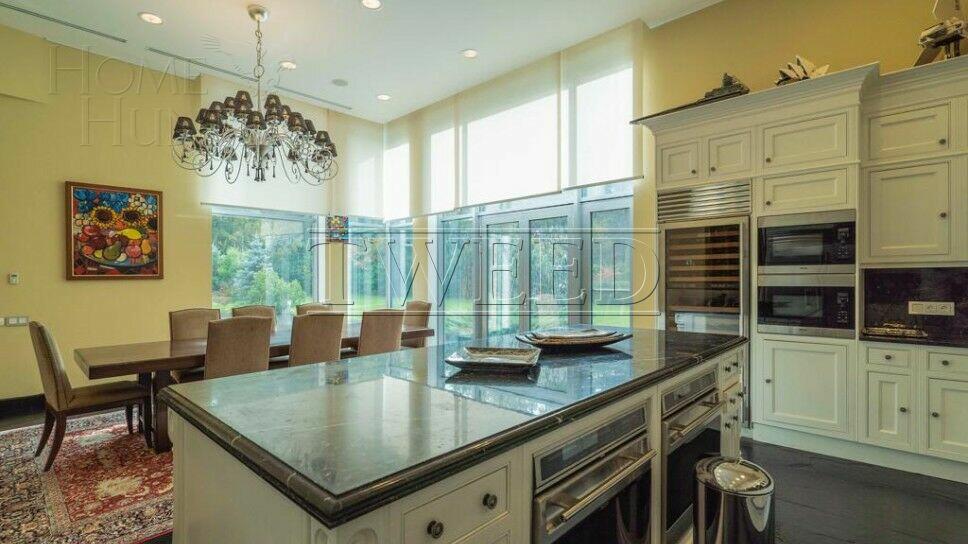 1-этажный коттедж 650 м² с отделкой