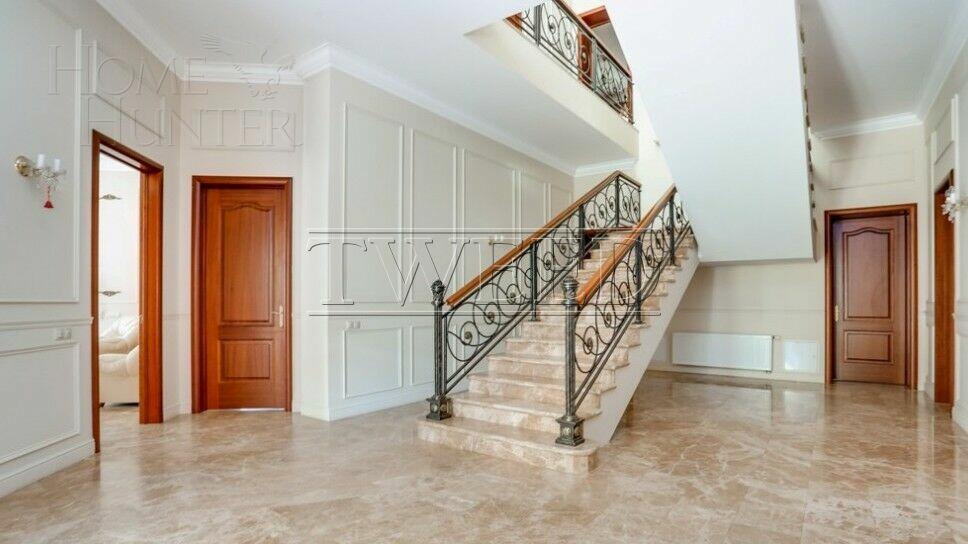 2-этажный коттедж 860 м² с отделкой