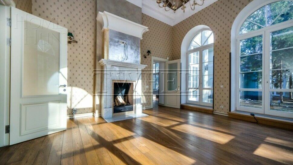 2-этажный коттедж 1 100 м² с отделкой