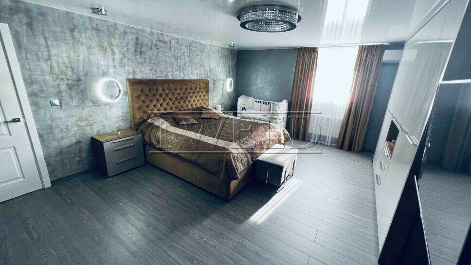 2-этажный коттедж 280 м² с отделкой