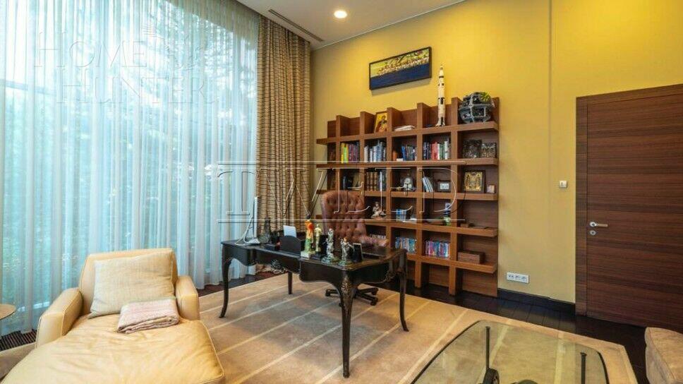 1-этажный коттедж 650 м² с отделкой