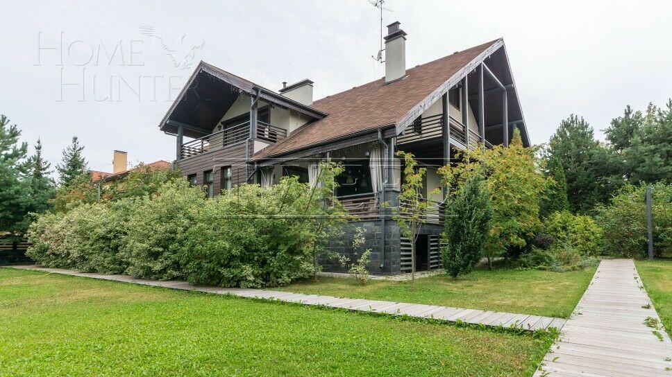 2-этажный коттедж 600 м² с отделкой