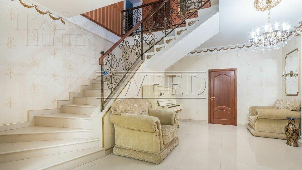 2-этажный коттедж 600 м² с отделкой