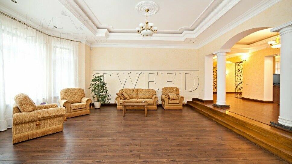 3-этажный коттедж 700 м² с отделкой