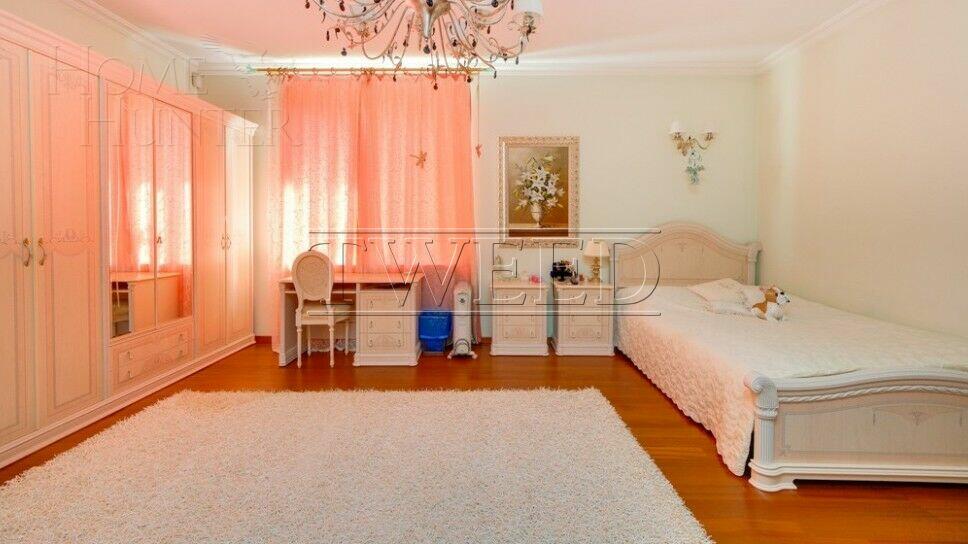 2-этажный коттедж 500 м² с отделкой