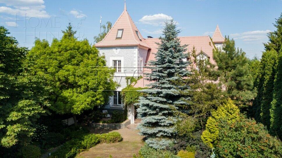 2-этажный коттедж 490 м² с отделкой