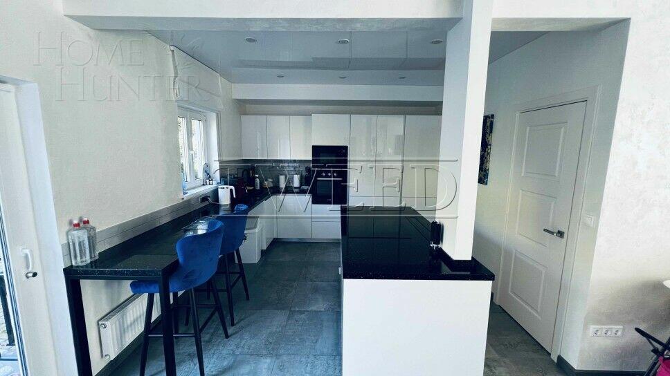 2-этажный коттедж 280 м² с отделкой