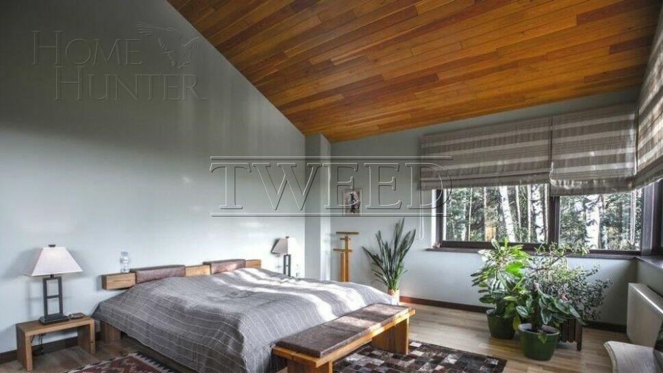 3-этажный коттедж 350 м² с отделкой