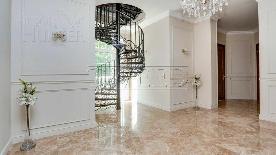 2-этажный коттедж 860 м² с отделкой