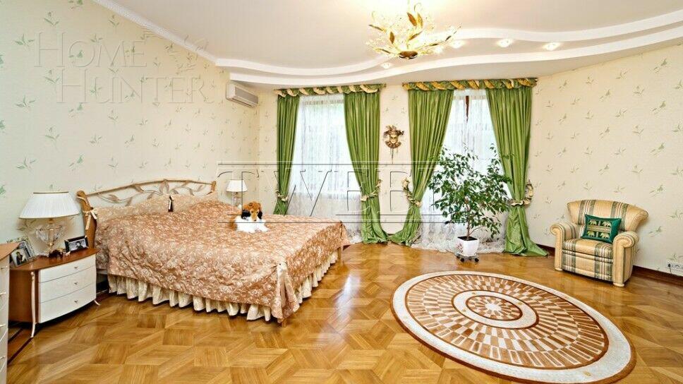 2-этажный коттедж 1 100 м² с отделкой
