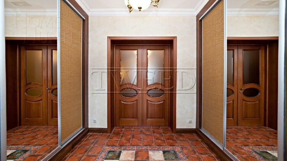 3-этажный коттедж 700 м² с отделкой