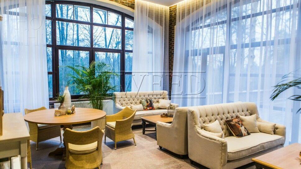 2-этажный коттедж 3 550 м² с отделкой