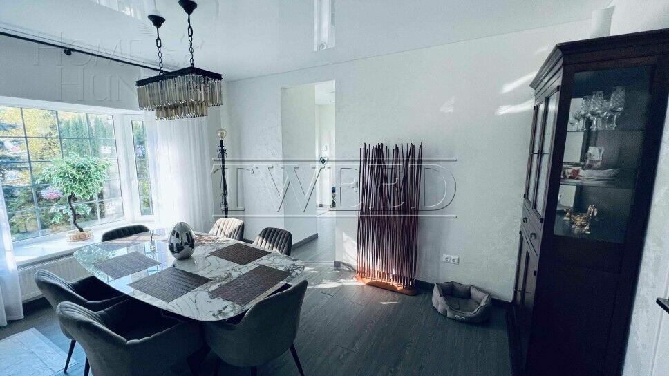 2-этажный коттедж 280 м² с отделкой