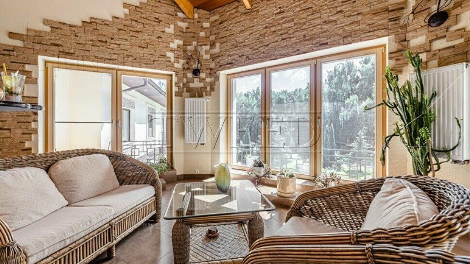 2-этажный коттедж 2 000 м² с отделкой