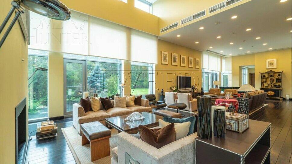 1-этажный коттедж 650 м² с отделкой